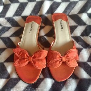 4/$25!!! Orange bow sandals